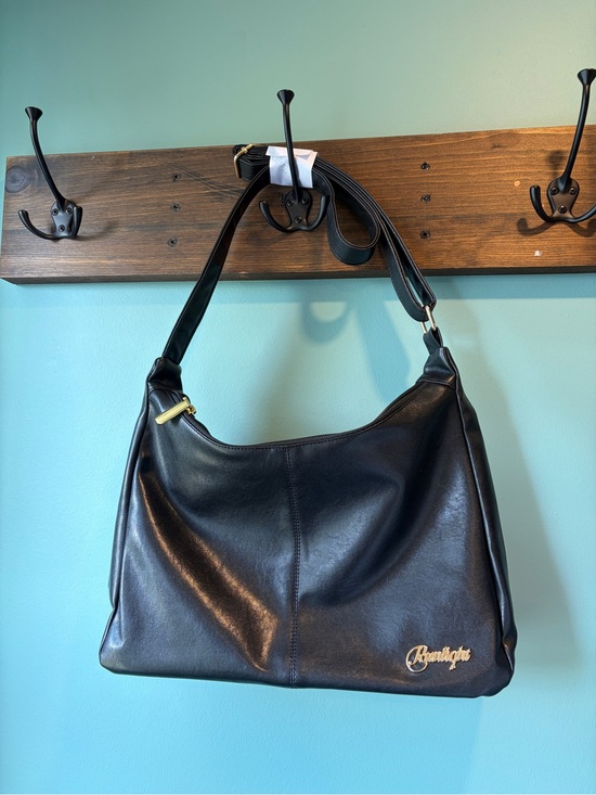Runlight Handbags - 🔥🆕🔥 Runlight Black Vegan Leather Lightweight Crossbody Bag